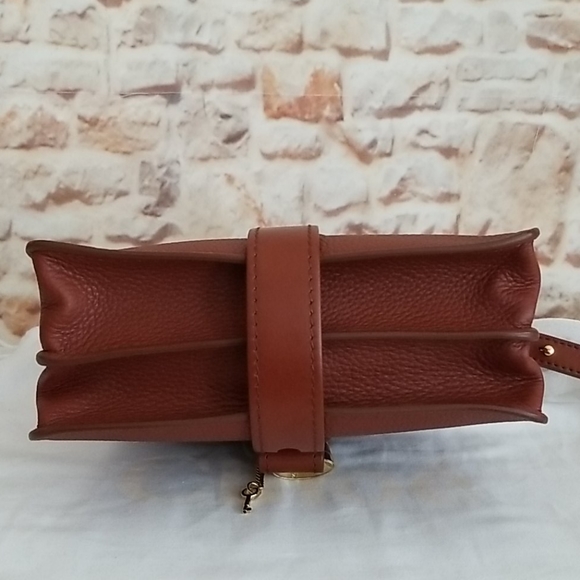 New Chloe Aby Mini Lock & Key Top-Handle Bag - Picture 6 of 15